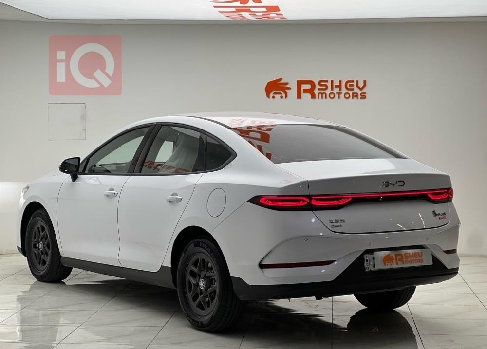 بي واي دي Qin Plus